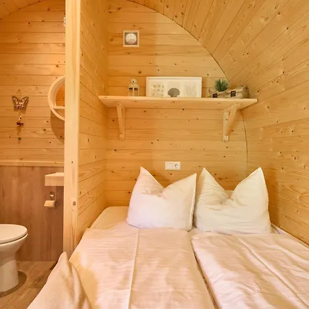 Seeparx Boarder's Heaven بيت للعطل *