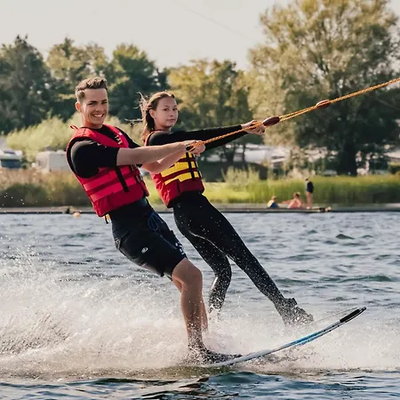 Seeparx Boarder's Heaven بيت للعطل *